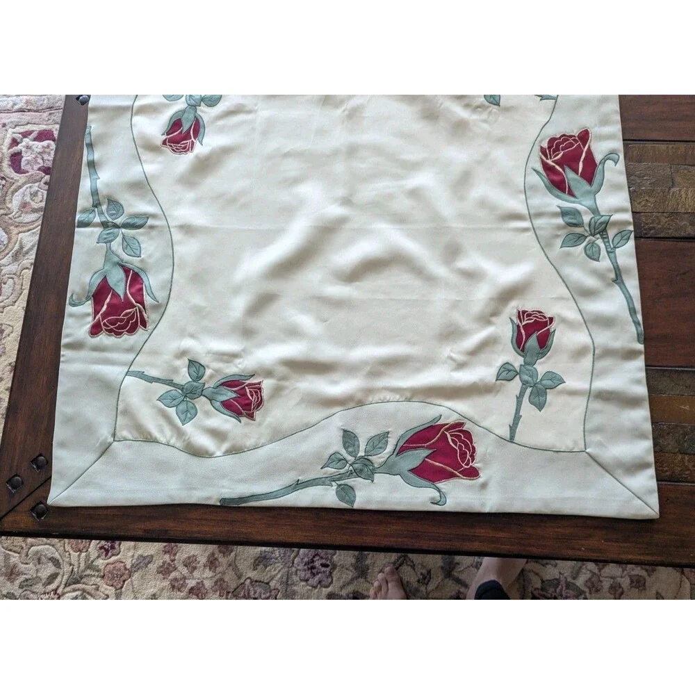 33” Square Table Cloth Linen Rose Еmbroidered Polyester